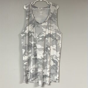 Athletic Works Women’s Razor Back Tank Top, gray Camo, M (8-10)